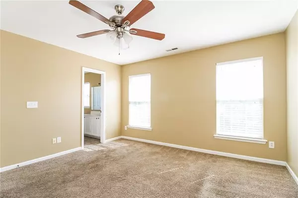 Winston-salem, NC 27107,140 Denby DR