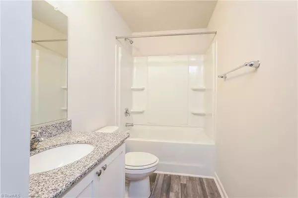 Winston-salem, NC 27106,4607 Sweet Bulb LN