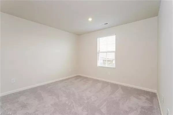 Winston-salem, NC 27106,4607 Sweet Bulb LN