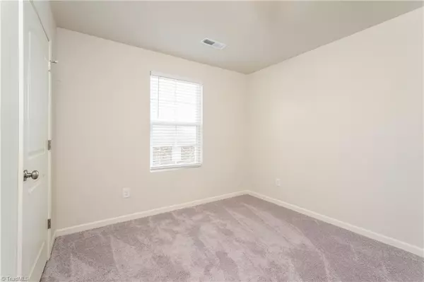 Winston-salem, NC 27106,4607 Sweet Bulb LN