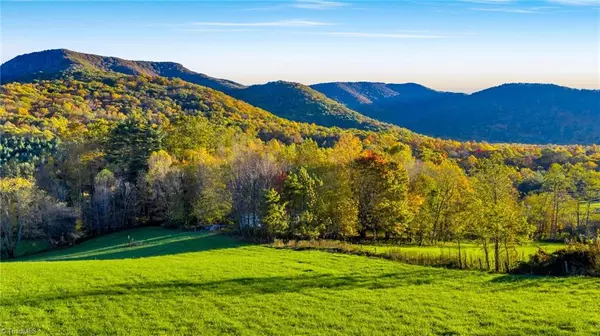 West Jefferson, NC 28694,343 Saddle Gap RD