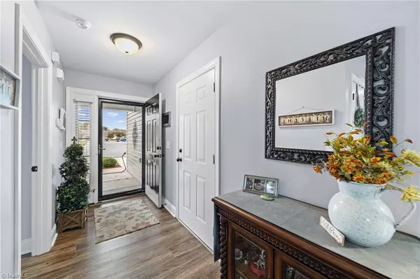 Archdale, NC 27263,301 Oak Ridge DR