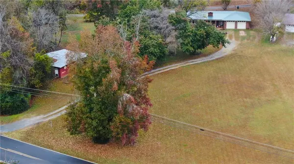 2788 Fuller Mill RD N, Thomasville, NC 27360