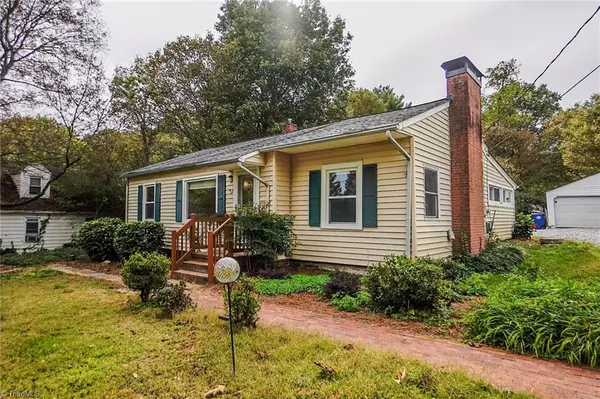 Winston-salem, NC 27106,40 Evergreen DR