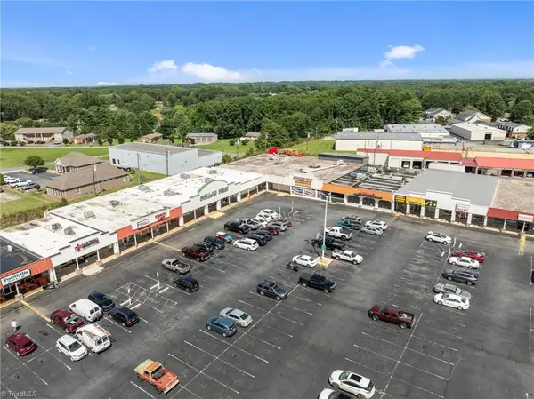 King, NC 27021,607 Main ST #H-1