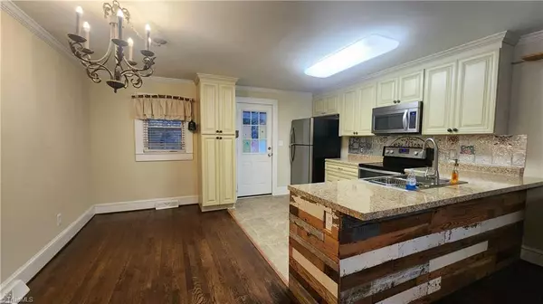 Pfafftown, NC 27040,1890 Chickasha DR