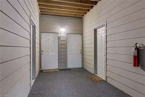 Greensboro, NC 27410,3005 Greystone PT #C