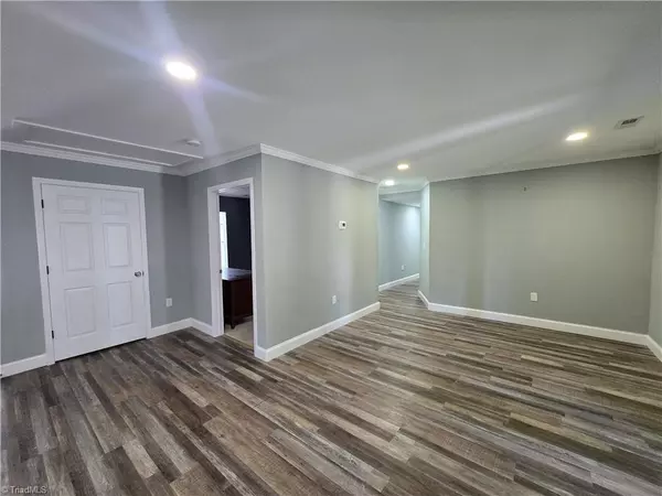 Greensboro, NC 27401,503 Lowdermilk ST