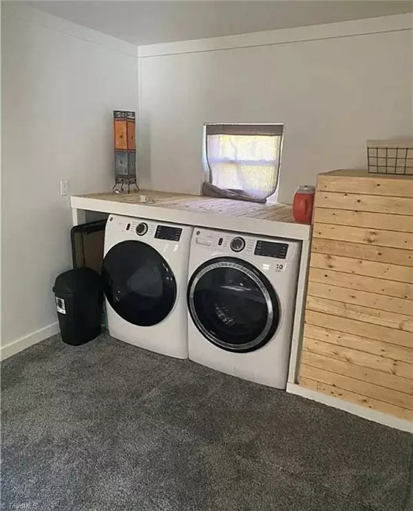 Moravian Falls, NC 28654,180 Shamrock RD