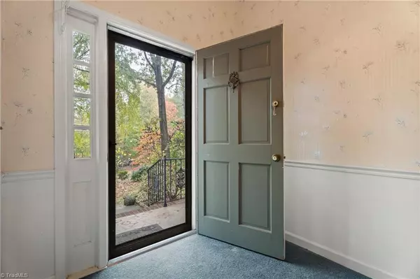 Clemmons, NC 27012,2285 Cherrywood DR