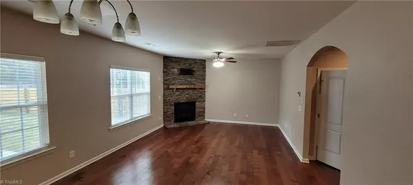 Gibsonville, NC 27249,272 Moonstone CT