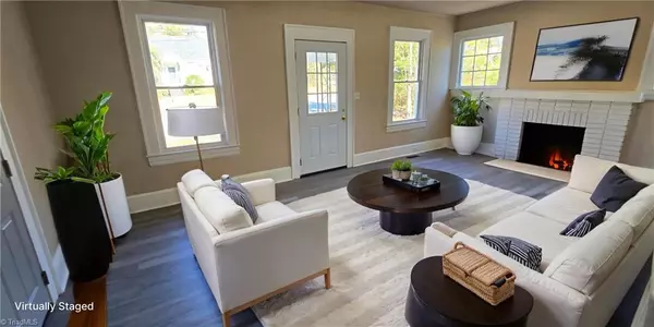 High Point, NC 27262,113 Edgeworth ST