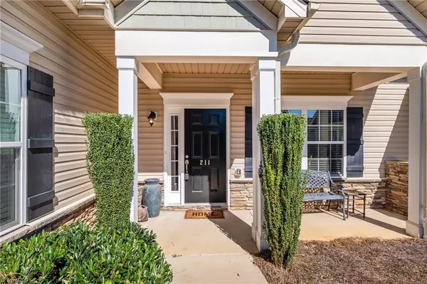 Clemmons, NC 27012,211 Hawks Nest CIR