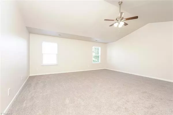 Winston-salem, NC 27101,3960 Foliage DR