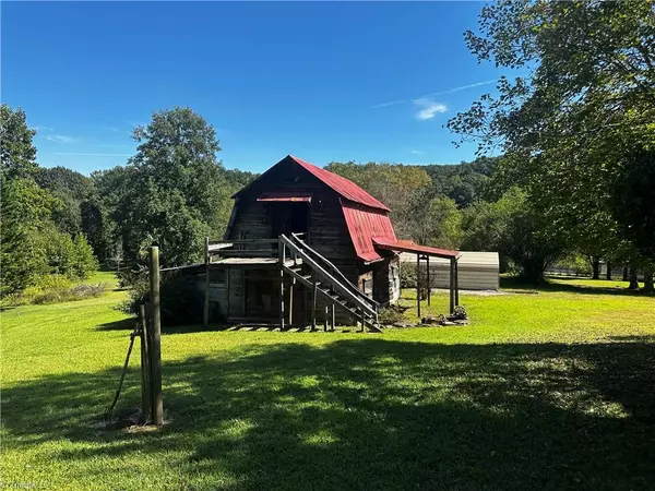 Mcgrady, NC 28649,296 Buckwheat RD