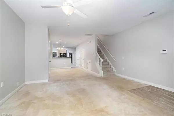 Greensboro, NC 27410,660 Friendway RD