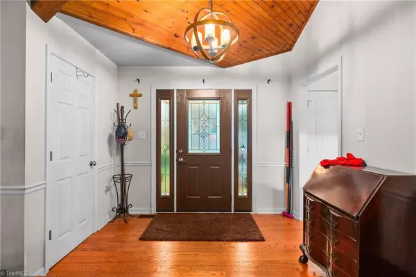 Pinnacle, NC 27043,2044 Brims Grove RD