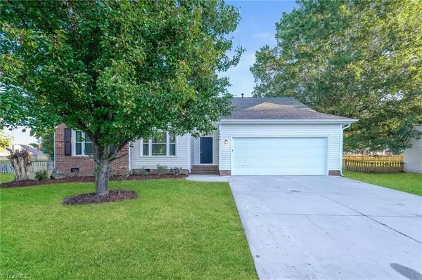 2800 Chillon CT, Greensboro, NC 27407