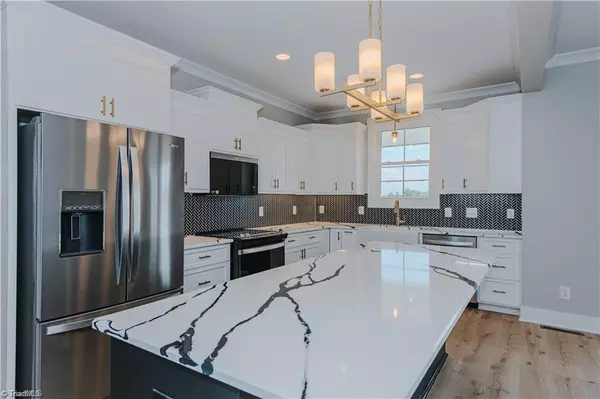 Burlington, NC 27217,2225 Hughes Mill RD