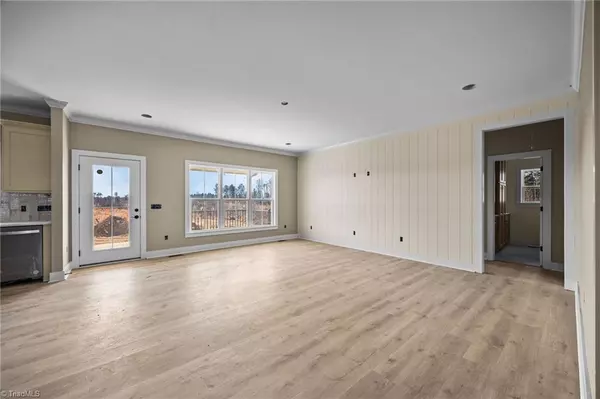 Burlington, NC 27217,2225 Hughes Mill RD