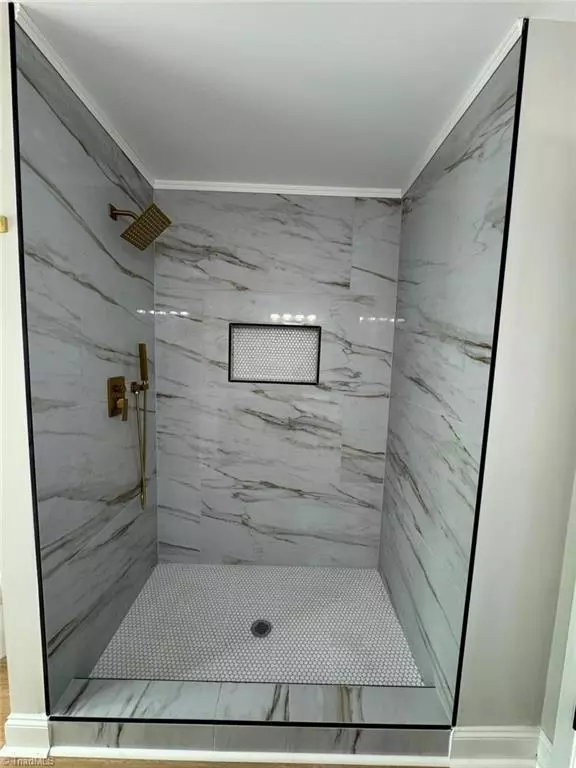 Greensboro, NC 27401,2102 Linda Jones AVE