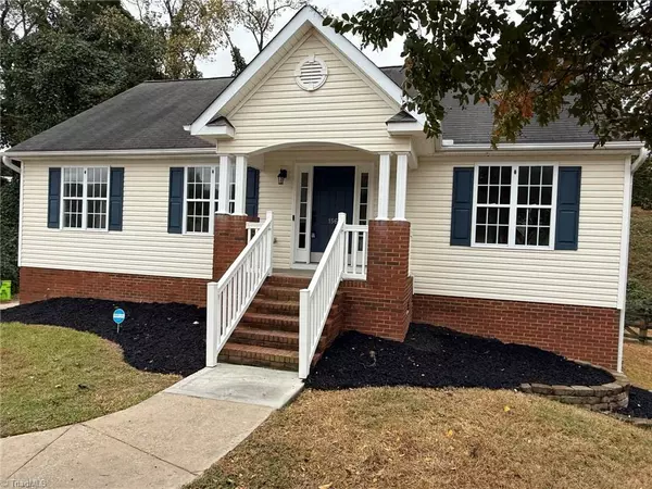 156 Mallard View LN, Winston-salem, NC 27127