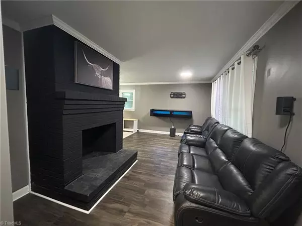 Madison, NC 27025,240 Oakcrest DR