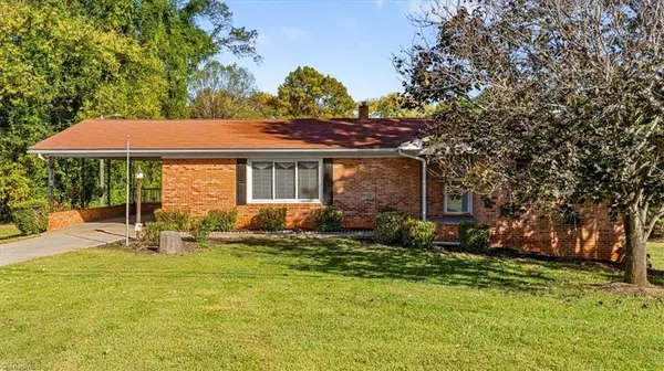 Greensboro, NC 27405,3709 April LN