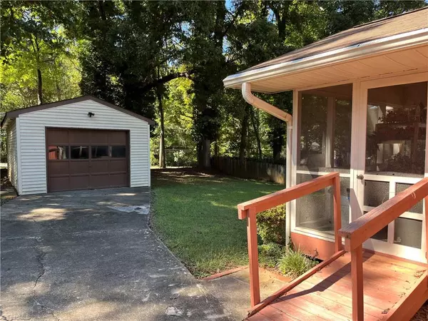 Winston-salem, NC 27127,3014 Fleet ST