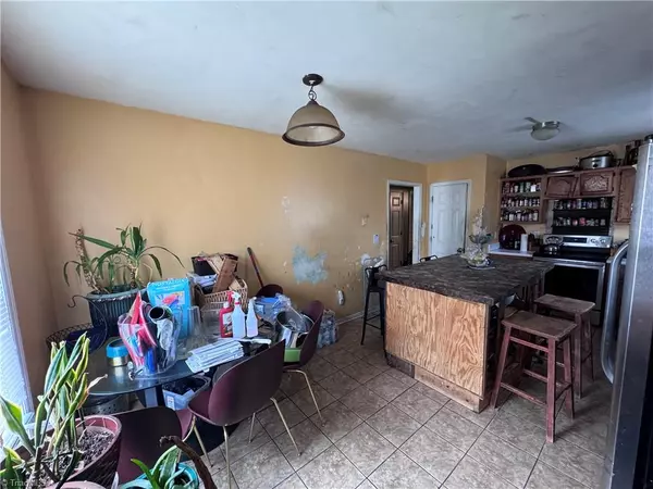 Winston-salem, NC 27105,1119 W 13th ST