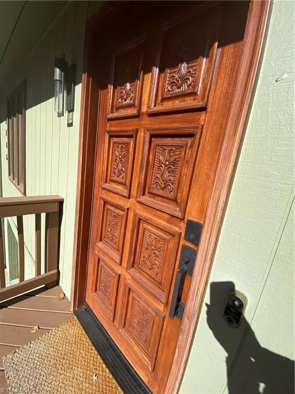 Winston-salem, NC 27103,2246 Brecknock DR