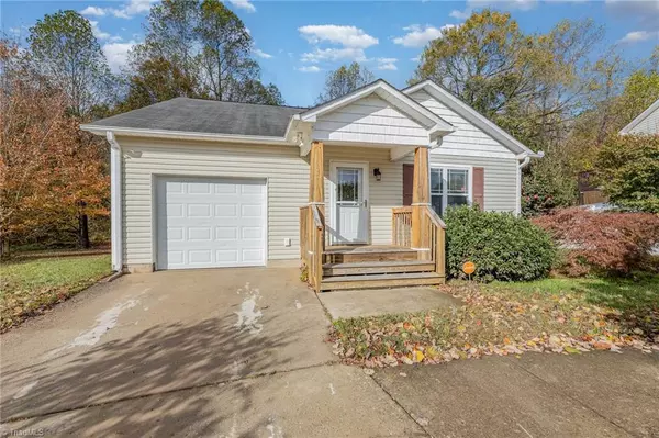 4001 Gloria Ridge, Winston-salem, NC 27107