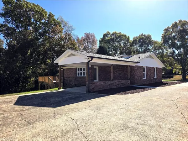 Walnut Cove, NC 27052,1308 NC Highway 65 W