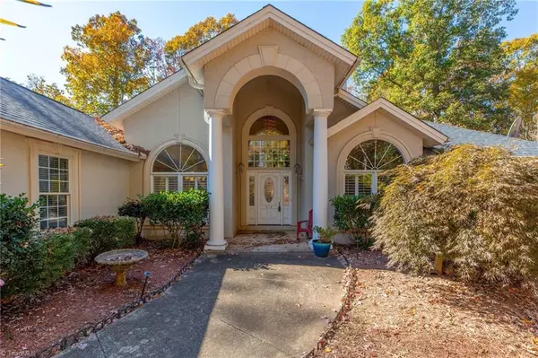 Belews Creek, NC 27009,316 Lake Point LN