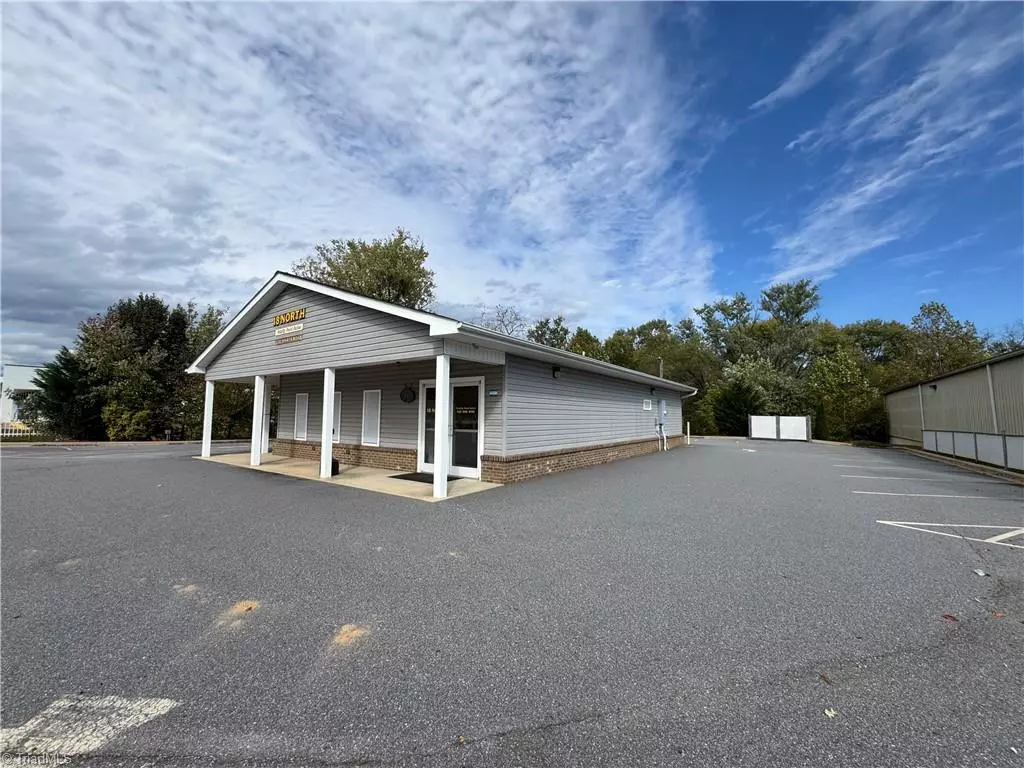 North Wilkesboro, NC 28659,228 Sparta RD