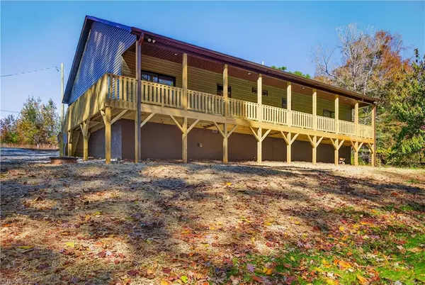 Lexington, NC 27292,211 Lake Drive 8