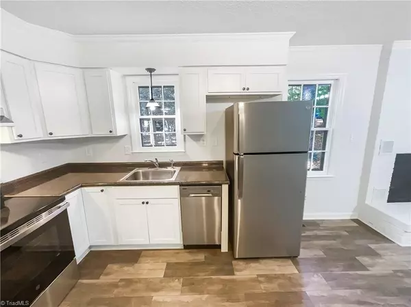 Greensboro, NC 27407,3909 Daye DR