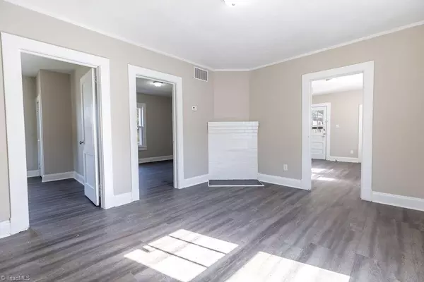 Greensboro, NC 27401,703 Law ST