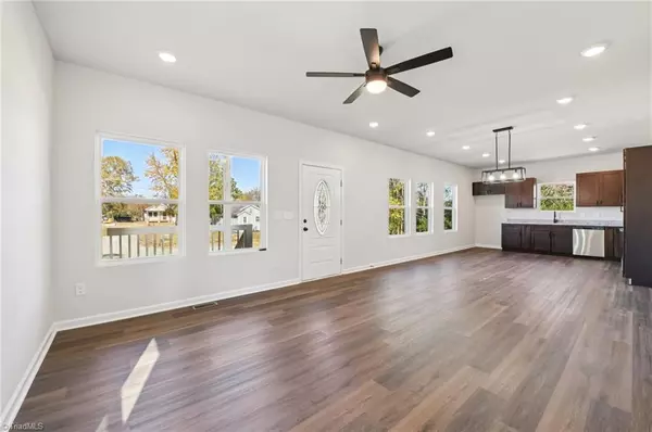 Burlington, NC 27217,234 Foster ST