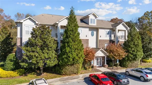 Jamestown, NC 27282,100 Lennox DR #2C