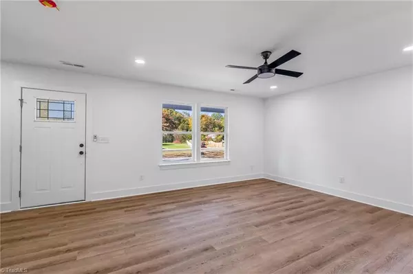 Winston-salem, NC 27107,2329 Cole RD