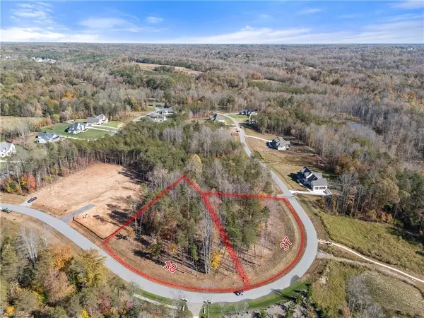 Stokesdale, NC 27357,7909 Boathouse WAY