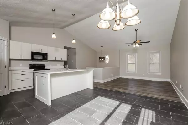 Clemmons, NC 27012,403 Twin Creeks RD