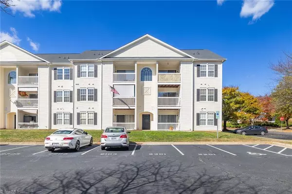 Kernersville, NC 27284,2201 Lambeth Farm LN