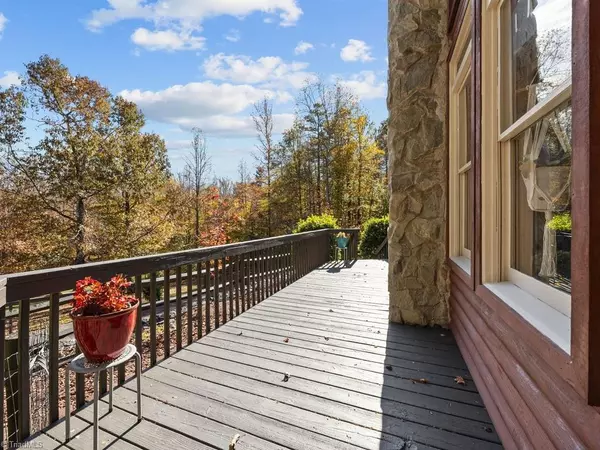 Thomasville, NC 27360,590 Walker BLVD