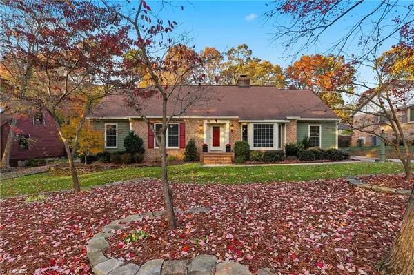 3624 Pinetop RD, Greensboro, NC 27410