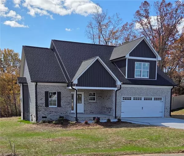 352 Painted Trails, Lexington, NC 27295