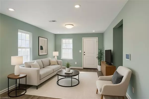 Winston-salem, NC 27105,1633 Emerald ST