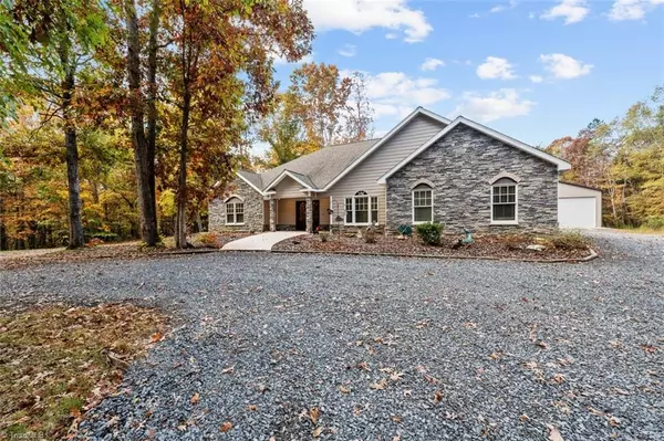 Asheboro, NC 27205,2132 Sunbeam CT