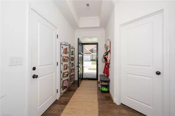 Yadkinville, NC 27055,423 Fernwood DR